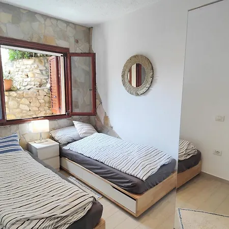 Belvedere Apartment *